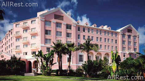 The Fairmont Hamilton Princess 